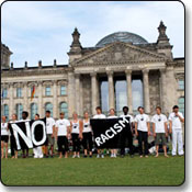 D.A.R., Reichstag